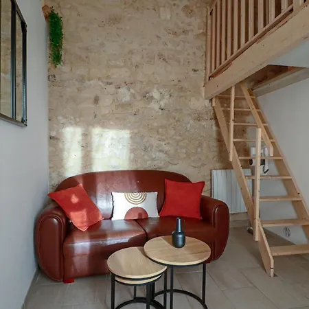 Climatise Mezzanine Avec Parking Apartment *